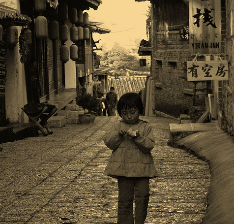 Economic Crystal Ball: Global Recession Probability Markets Guide