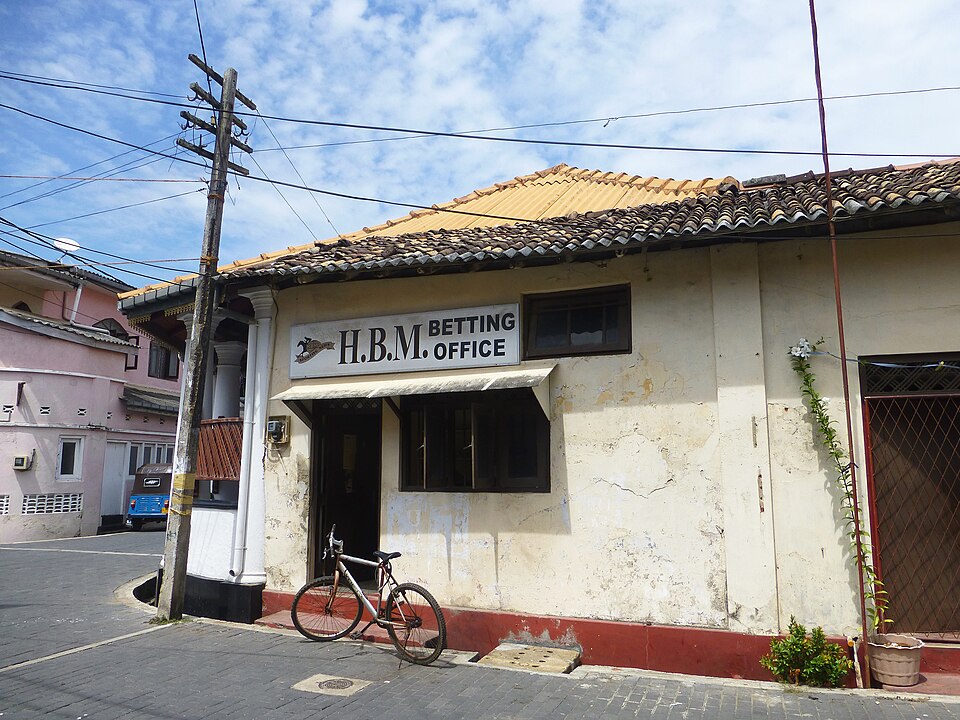 Illustration: Future Outlook: The Evolution of Sportsbook-Prediction Market Arbitrage