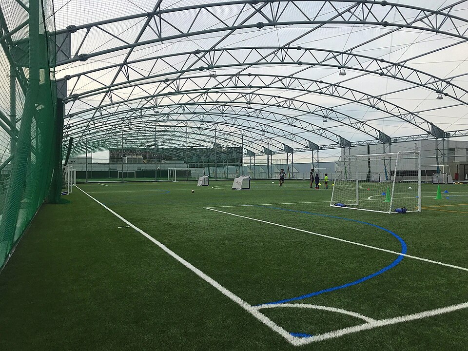 Illustration: In-Game vs. Pre-Game Contract Strategies Illustration: In-Game vs. Pre-Game Contract Strategies