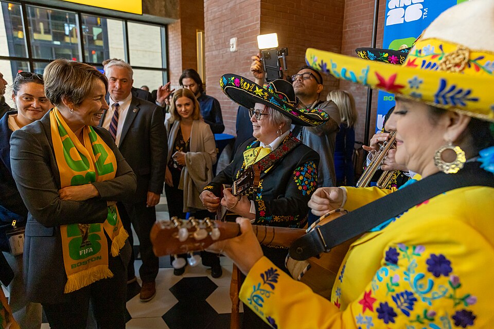 Illustration: Political Contracts Show 12% Tighter Spreads Than Sports Markets in 2025 Liquidity Analysis Illustration: Political Contracts Show 12% Tighter Spreads Than Sports Markets in 2025 Liquidity Analysis