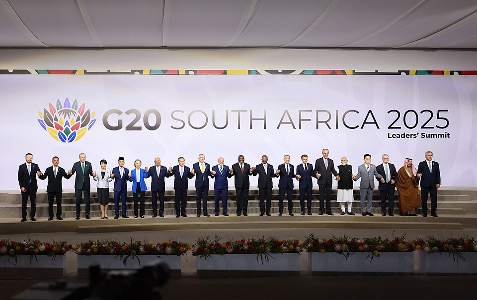 Illustration: Sentiment Mining from Diplomatic Cables: The Hidden Signal Traders Are Missing