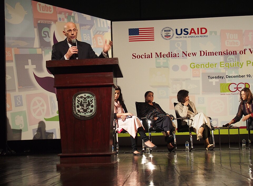 Illustration: TikTok's Viral Impact — The 48-Hour Momentum Shift Illustration: TikTok's Viral Impact — The 48-Hour Momentum Shift