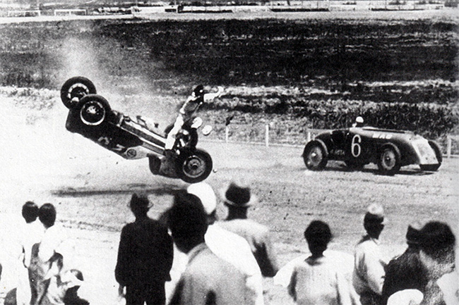 Illustration: Top Drivers Maintain Tighter Spreads — Kyle Larson and Shane Van Gisbergen Lead Illustration: Top Drivers Maintain Tighter Spreads — Kyle Larson and Shane Van Gisbergen Lead