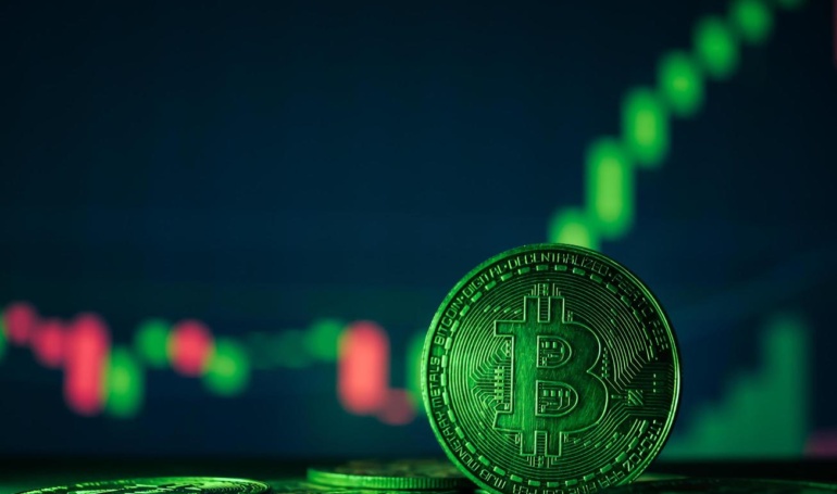 Bitcoin’s 2-Year Pattern Revealed: 12 Green Months Out Of 24