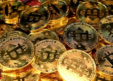 Navigating Bitcoin's Volatility: Expert Insights on Current Market Dynamics and Future Outlook