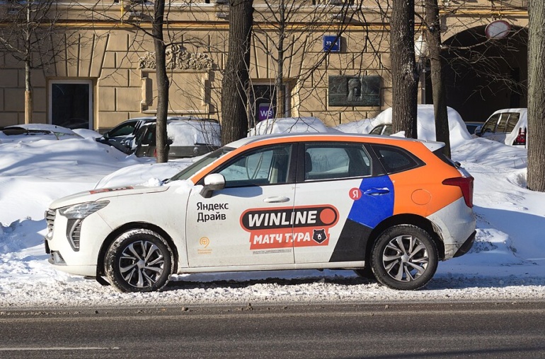 Illustration: Crypto vs Traditional Withdrawal Methods: Speed Comparison