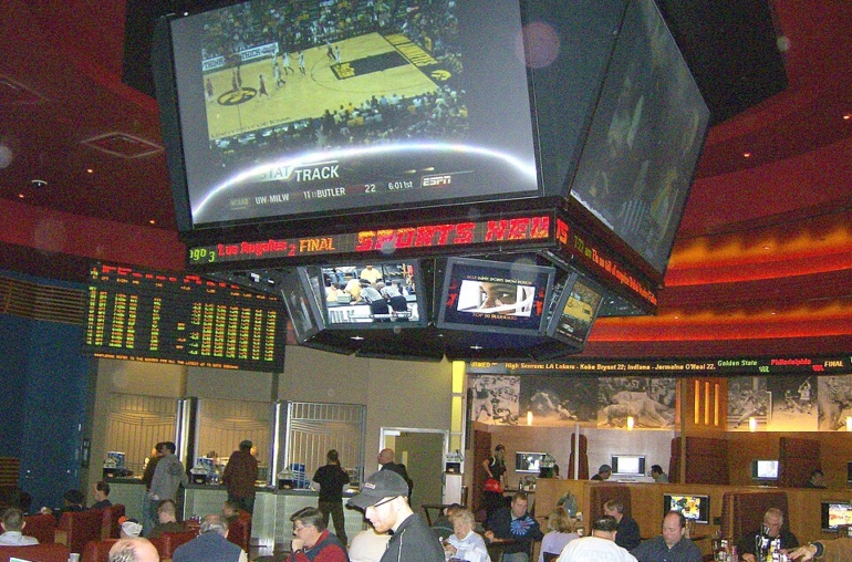 Illustration: How Detection Algorithms Identify Value Betting Opportunities