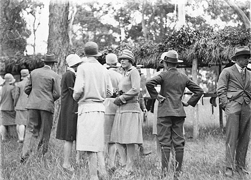 Illustration: How to Read Line Movements and Identify Sharp Money Activity Illustration: How to Read Line Movements and Identify Sharp Money Activity